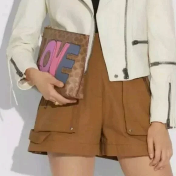 Coach Charlie Pouch In Signature Canvas - Picture 10 of 16